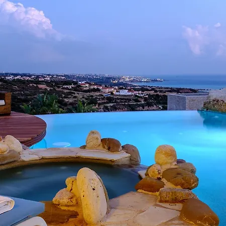 Palati Villa Peyia