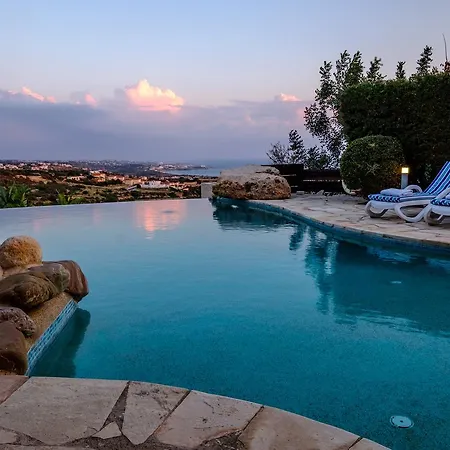 Palati Villa